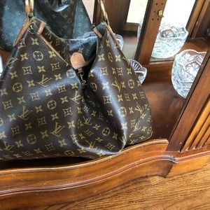Louis vuitton Tote Bag! 100% Authentic